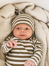 Load image into Gallery viewer, baby Christmas outfit