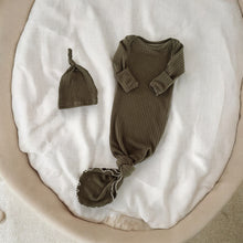 Load image into Gallery viewer, Green Knot Gown