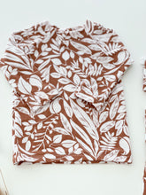 Load image into Gallery viewer, newborn fall girl long sleeve shirt