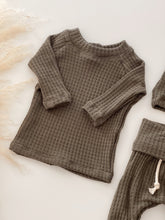 Load image into Gallery viewer, green waffle baby clothes