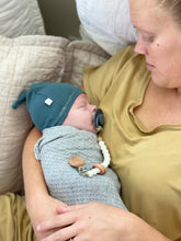 Load image into Gallery viewer, silicone baby pacifier clip