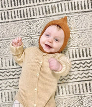 Load image into Gallery viewer, handmade pixie hat for babies