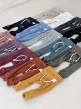 Load image into Gallery viewer, handmade baby girl leggings