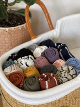 Load image into Gallery viewer, fall baby blankets