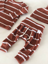 Load image into Gallery viewer, newborn fall coming home outfit