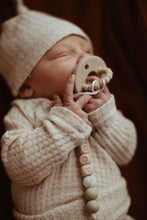 Load image into Gallery viewer, neutral baby take home outfit