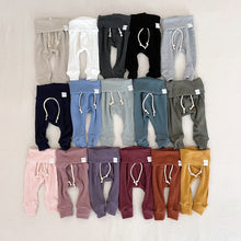 Load image into Gallery viewer, stretchy waffle baby leggings