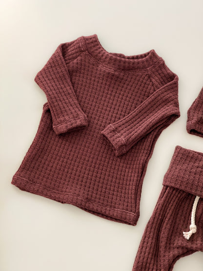 Cranberry Waffle Set