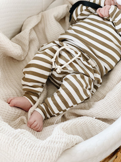 Olive + White Rib Set