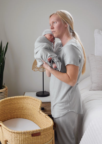 mommy and me matching hospital outfit