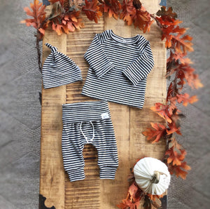 fall newborn coming home outfit