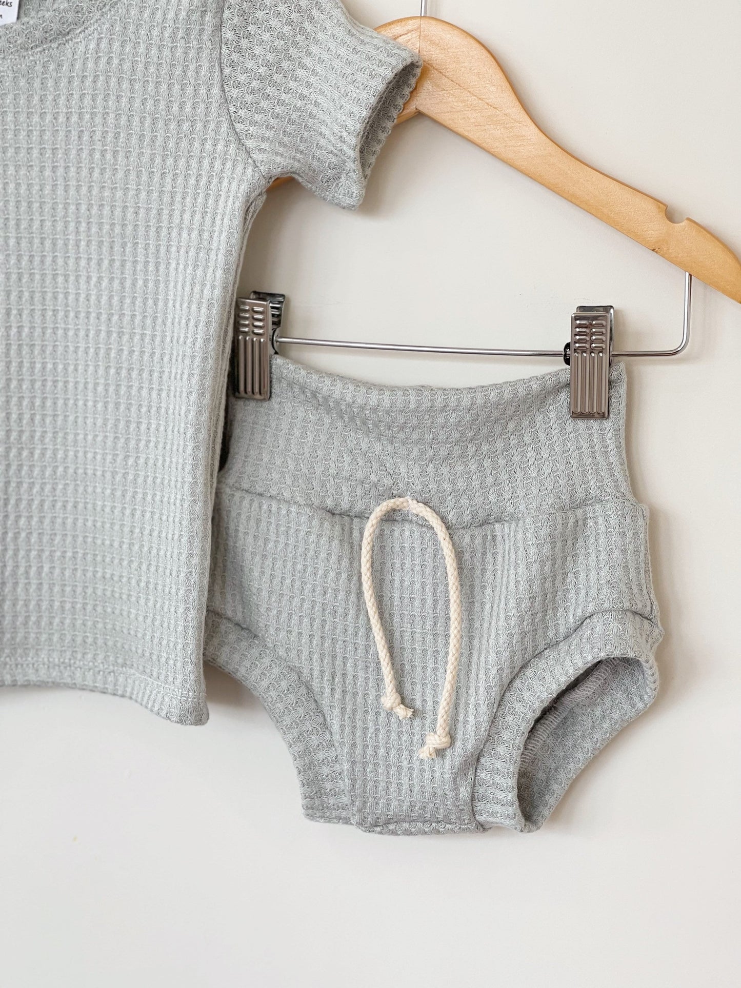 Mint summer baby boy outfit, bummies outfit, shirt and shorts set, two piece, baby boy clothes, summer baby clothes, boho baby, shorties.