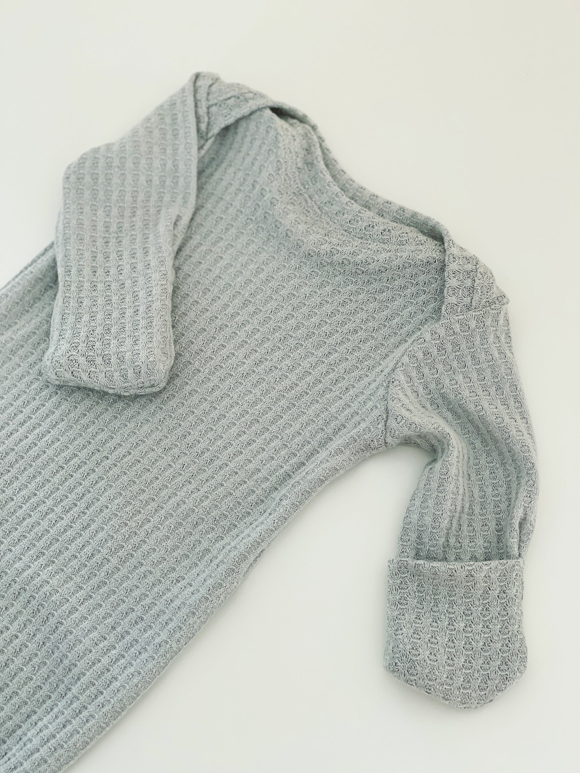 newborn boy knotted baby gown