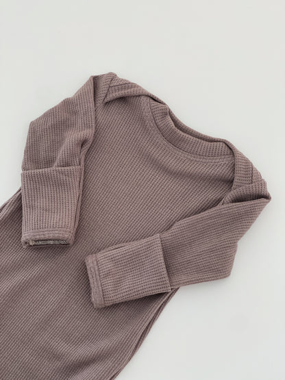 tan newborn coming home outfit