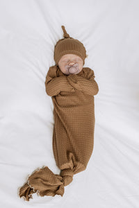 baby boy waffle knotted gown