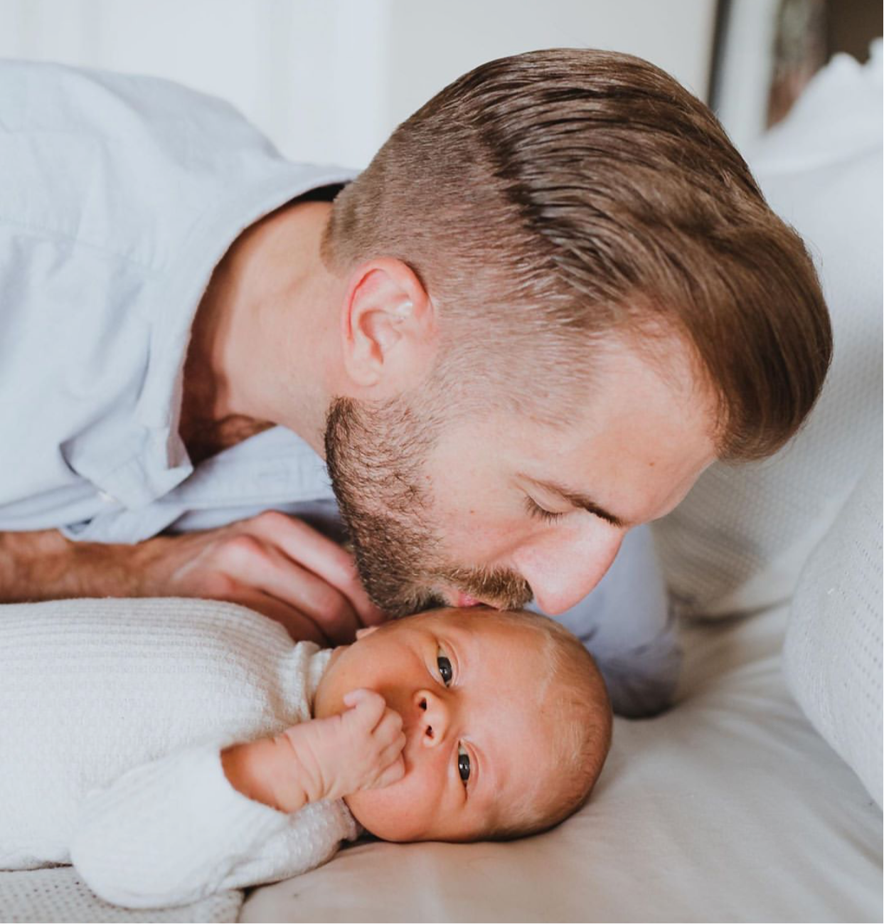 white baby photography outfit