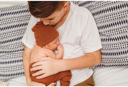 Infant waffle knit outfit – rust brown baby lounge set with top, pants, and knotted beanie