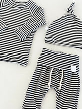 Load image into Gallery viewer, black and white baby clothes
