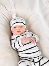 Load image into Gallery viewer, black and white baby clothes
